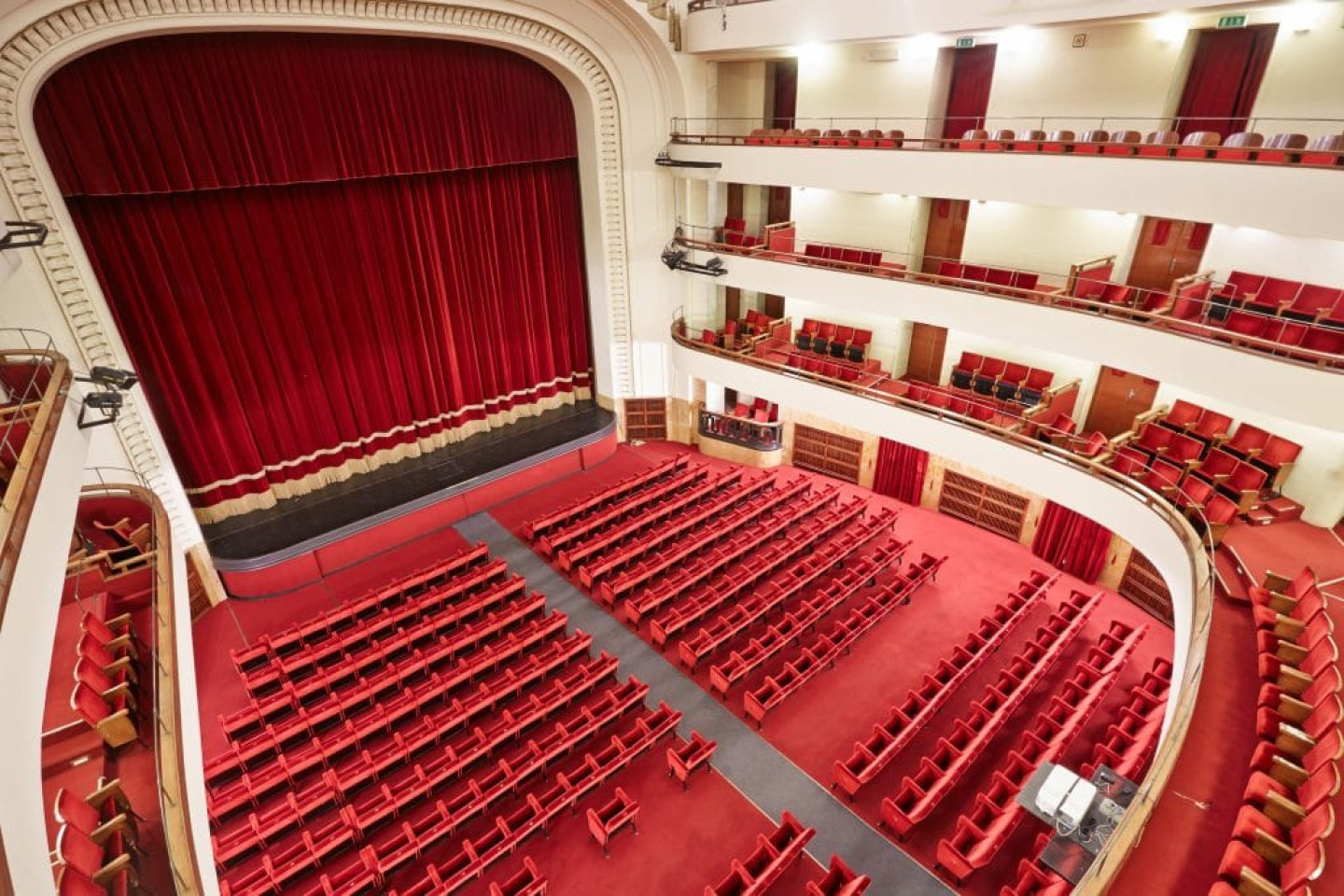 teatro-duse-aerial-view